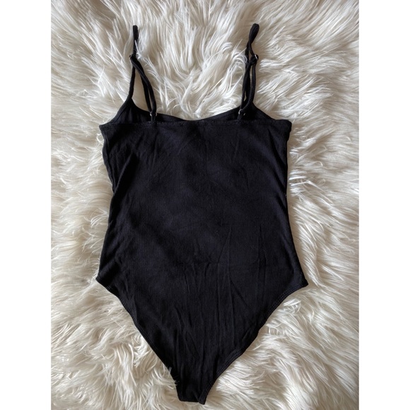 NEW F21 ribbed bodysuit - Picture 4 of 11